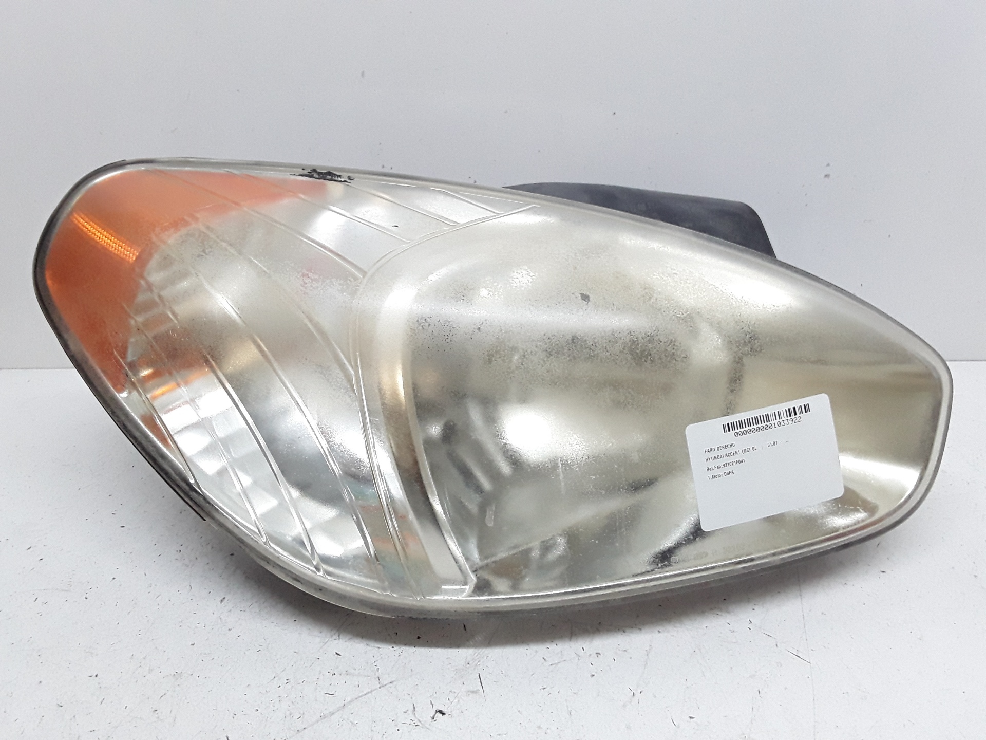 Faro derecho D4FA 010190999000 de Hyundai Accent iii sedán (mc) 2005-2010 - pieza usada