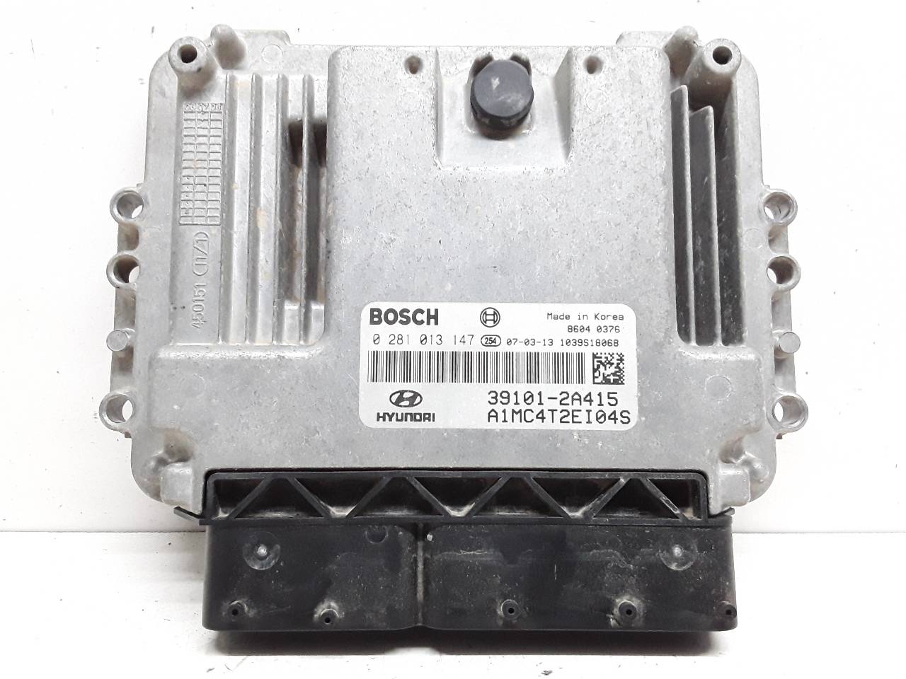 Switchboard engine uce D4FA 0281013147 de Hyundai Accent iii sedán (mc) 2005-2010 - pieza usada