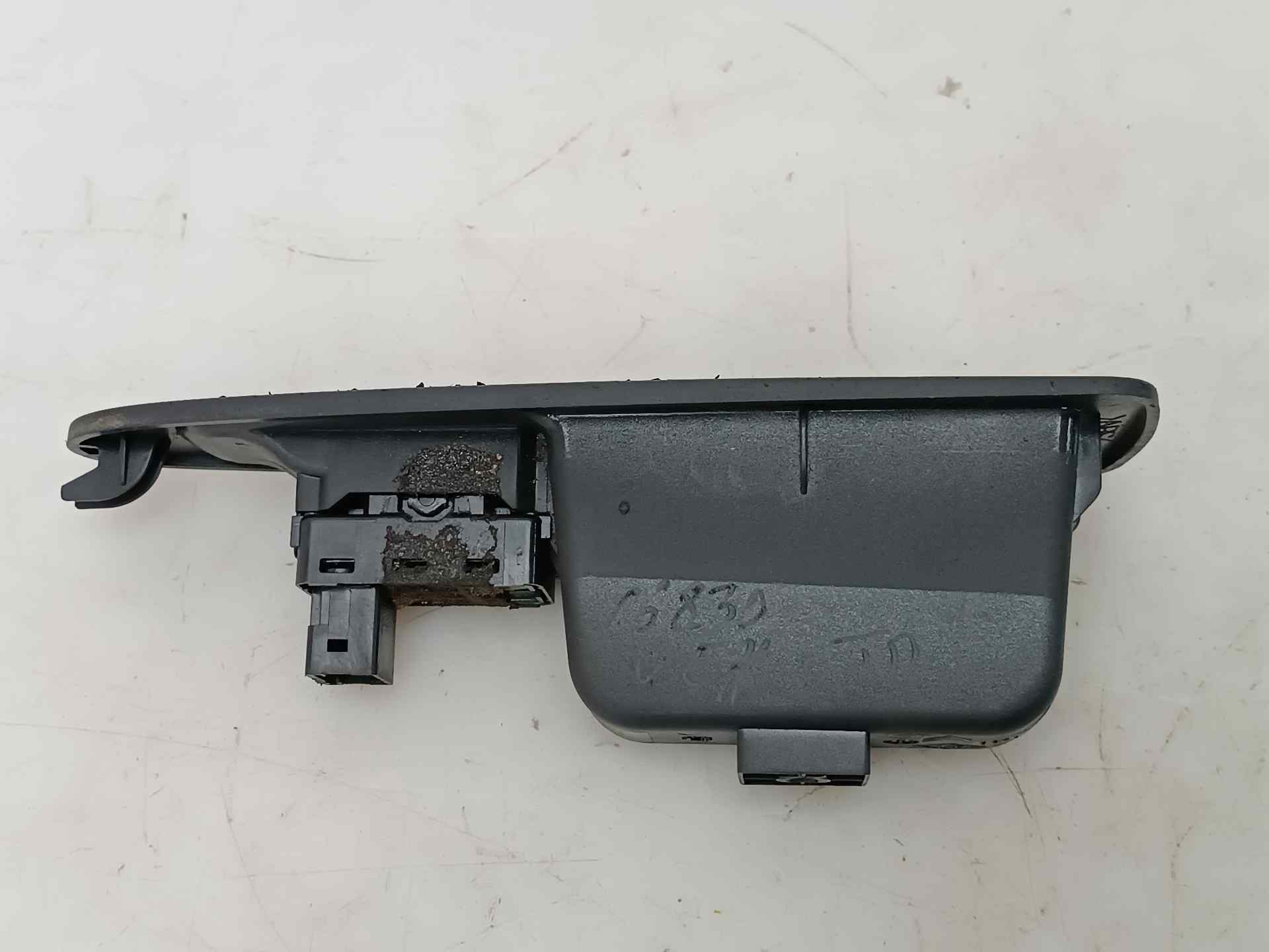 PEUGEOT 308 T7 (2007-2015) Rear Right Door Window Control Switch 9650912777, 9650912777 25915539