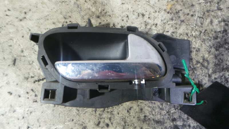 CITROËN C4 1 generation (2004-2011) Kitos salono dalys 18835414