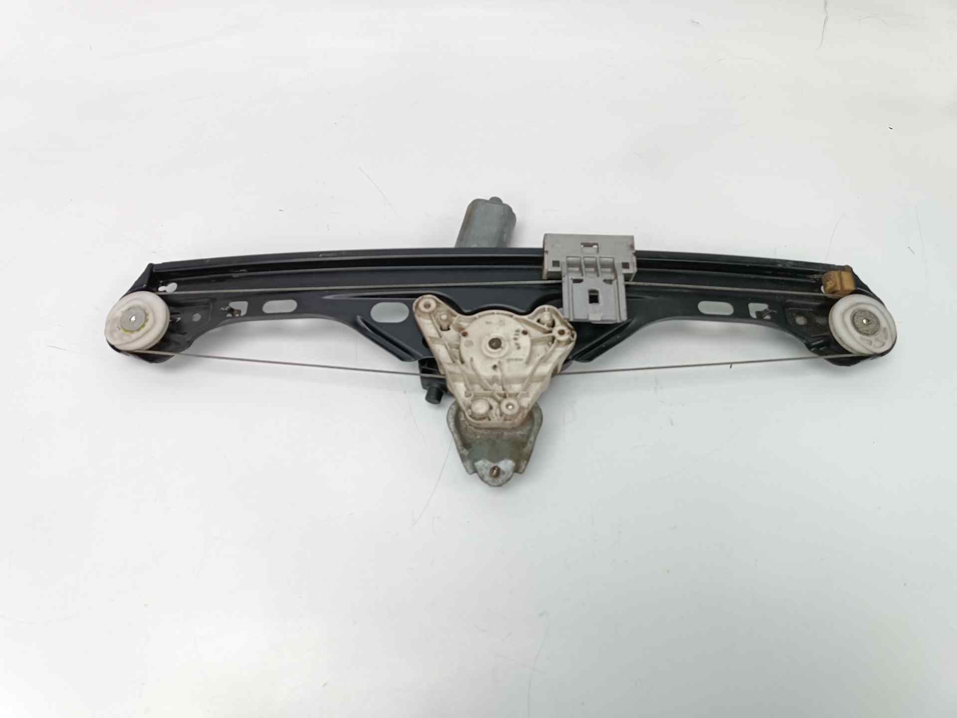 MERCEDES-BENZ C-Class W203/S203/CL203 (2000-2008) Rear left door window lifter A2038202942, A2038202942, 104048 24583493