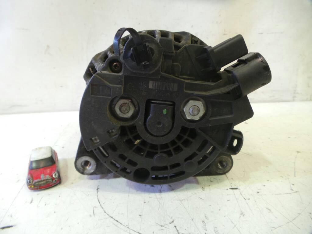 PEUGEOT C4 1 generation (2004-2011) Alternator 9646321880 19013496