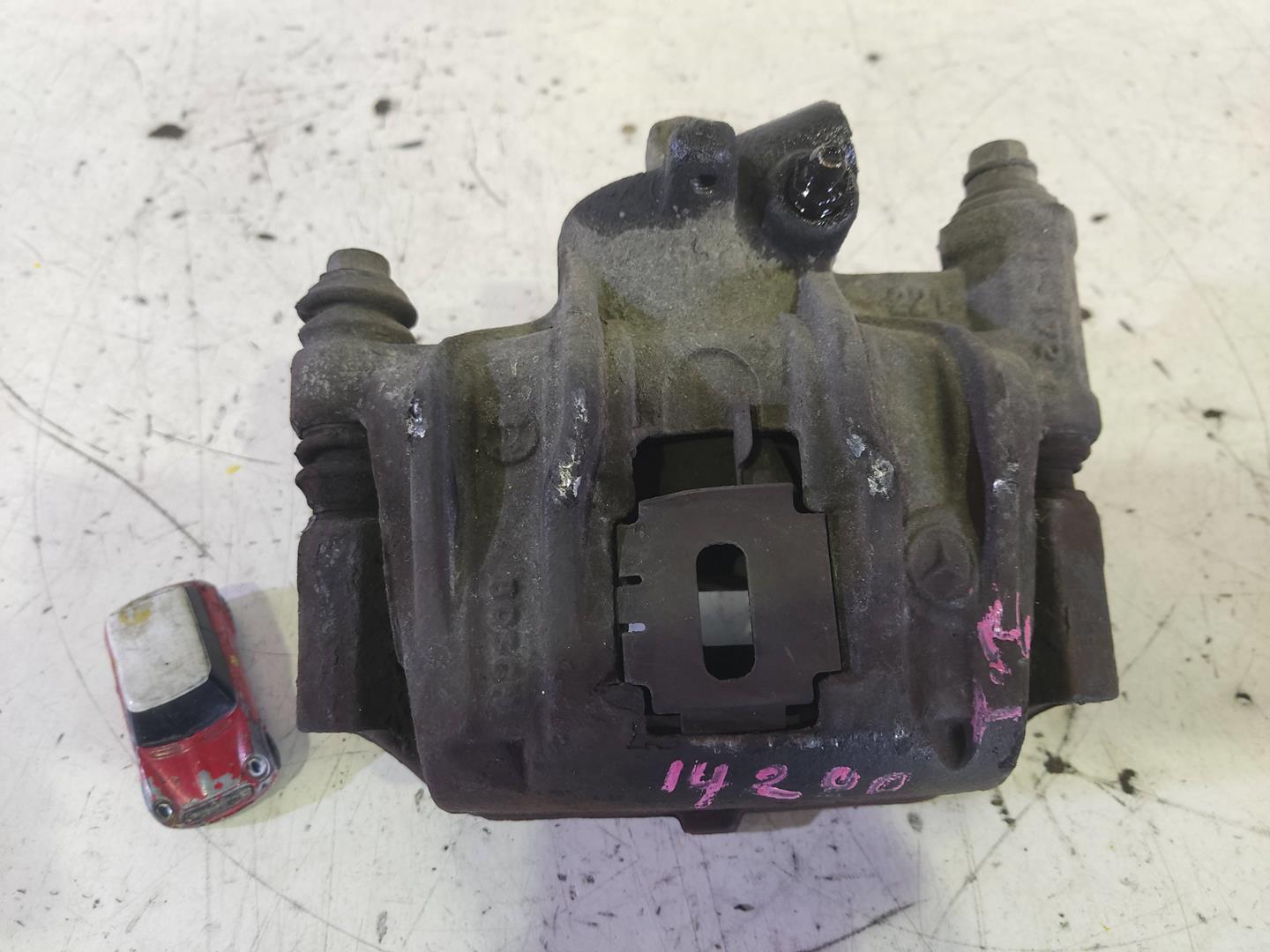 VOLKSWAGEN LT 2 generation (1996-2006) Rear Left Brake Caliper 221 18983224