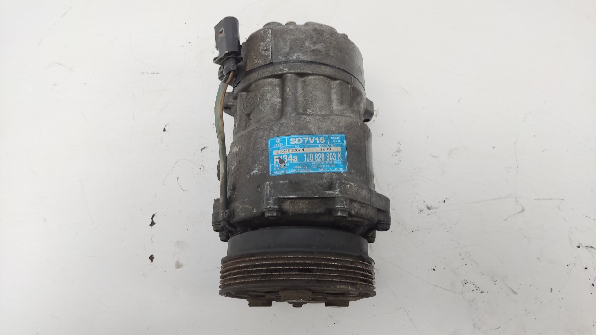 AUDI Octavia 1 generation (1996-2010) Hасос кондиционера 1J0820803 19271482