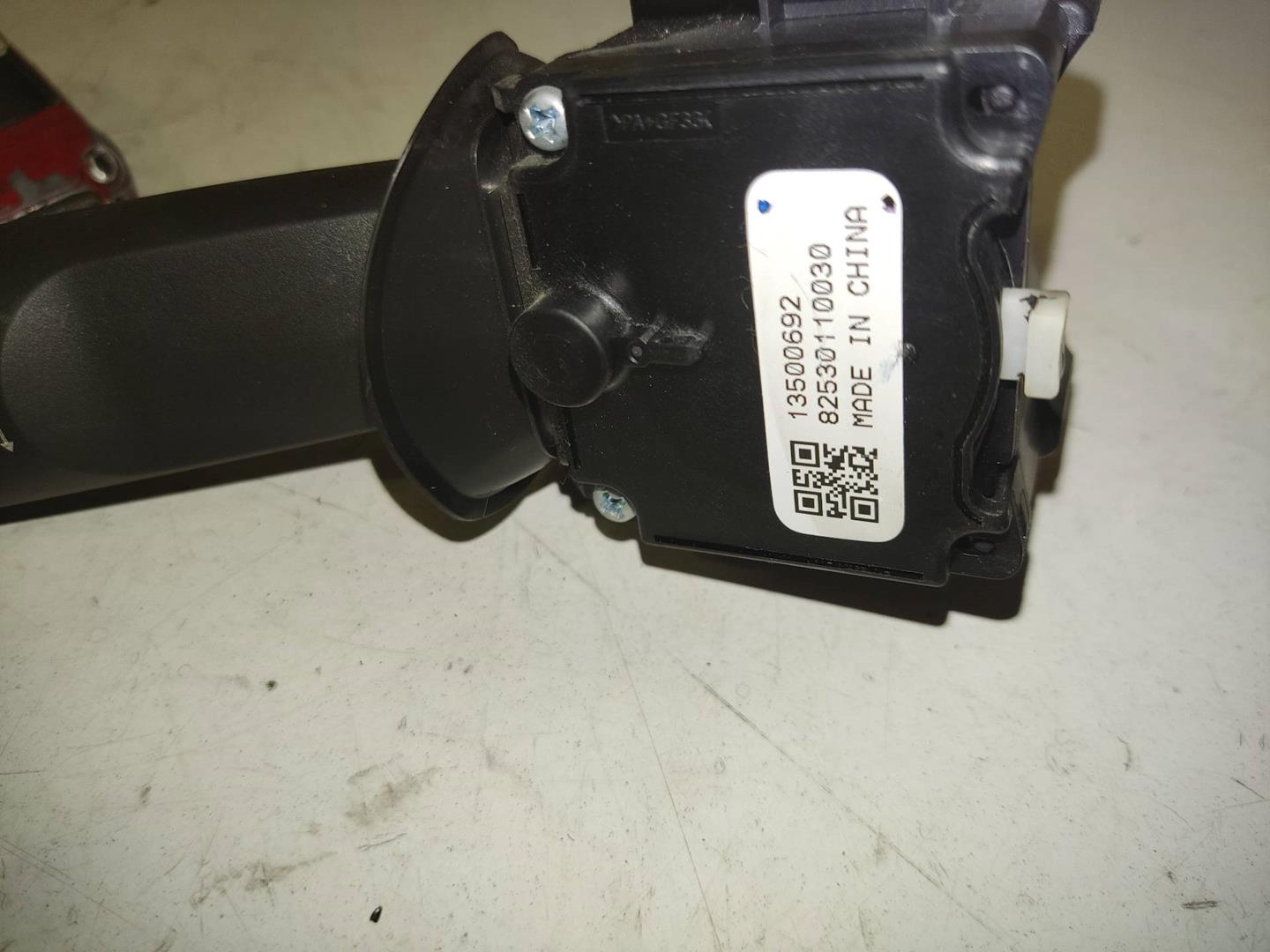 CHEVROLET Cruze 1 generation (2009-2015) Headlight Switch Control Unit 13500692, 82530110030 19177435