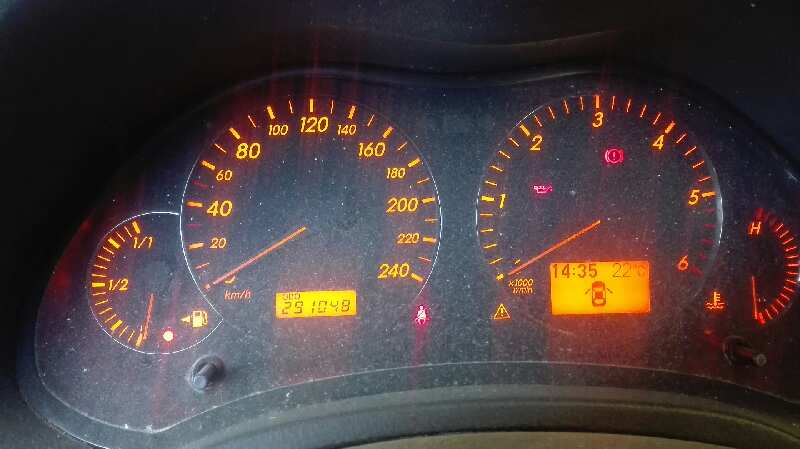TOYOTA Avensis 2 generation (2002-2009) Speedometer 8380005C00C, MB2574305294 19130229
