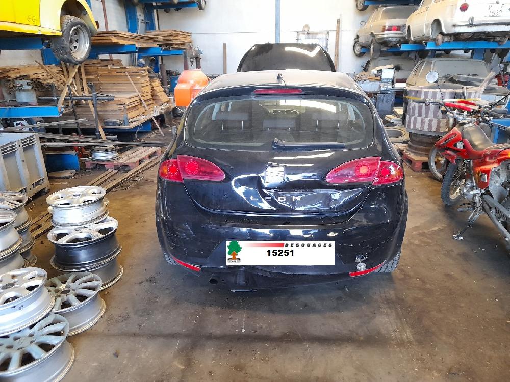 VOLKSWAGEN Leon 2 generation (2005-2012) Передній правий карданний вал 1K0407272GM 19027009