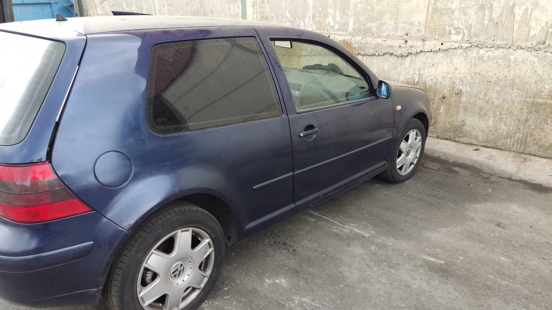 VOLKSWAGEN Bora 1 generation (1998-2005) Стеклоподъемник передней правой двери 9776101434203, F005S00048 19028858