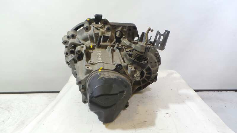 RENAULT Megane 2 generation (2002-2012) Gearbox JR5119 19031460