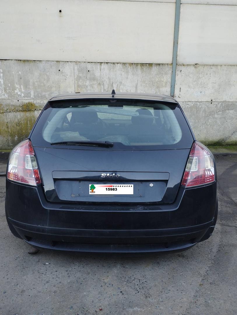 FIAT Stilo 1 generation (2001-2010) Saugiklių dėžė 51711819 24581121