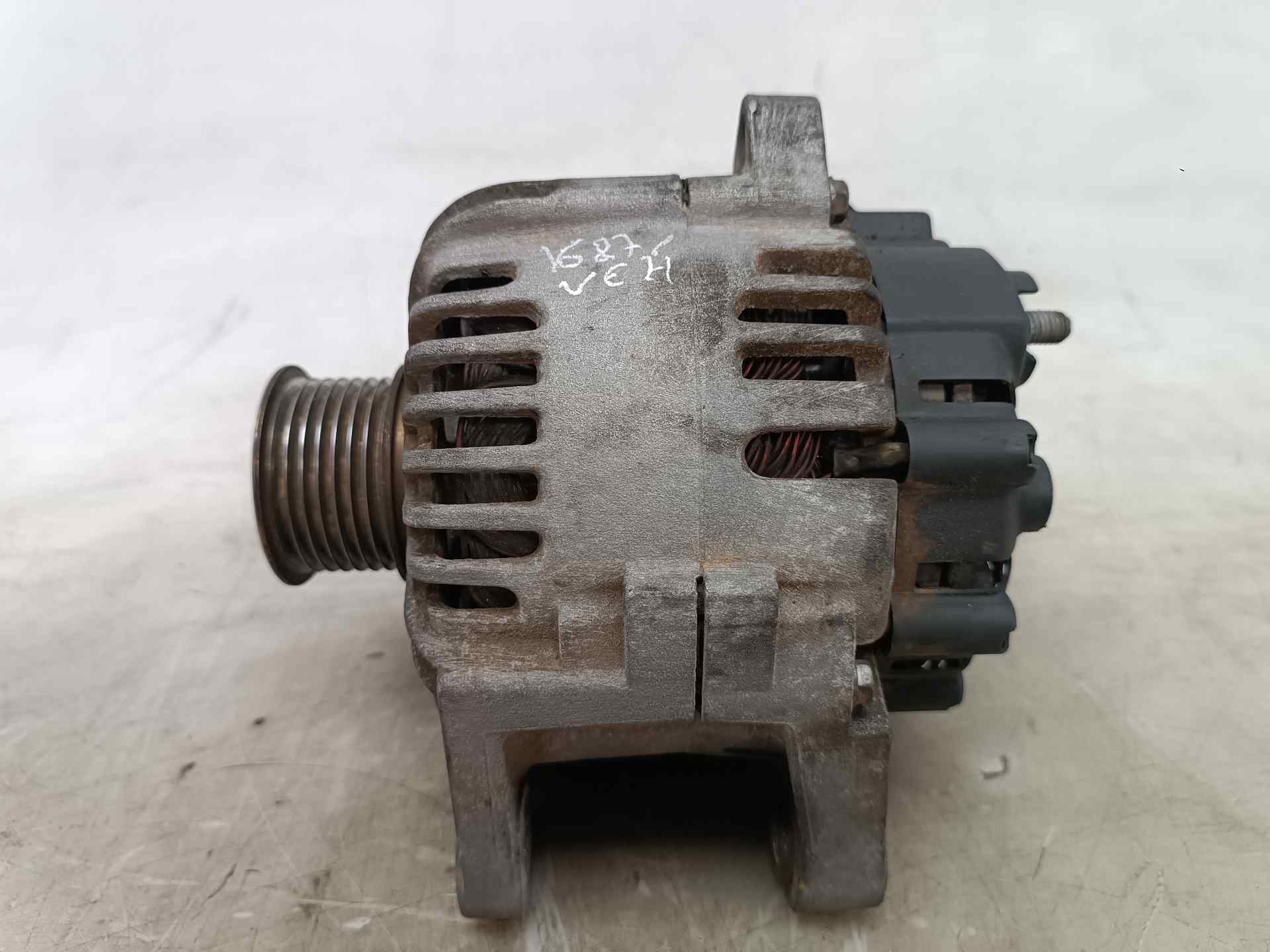 RENAULT Megane 2 generation (2002-2012) Alternator 8200290215,8200290215,7711135812 25915631