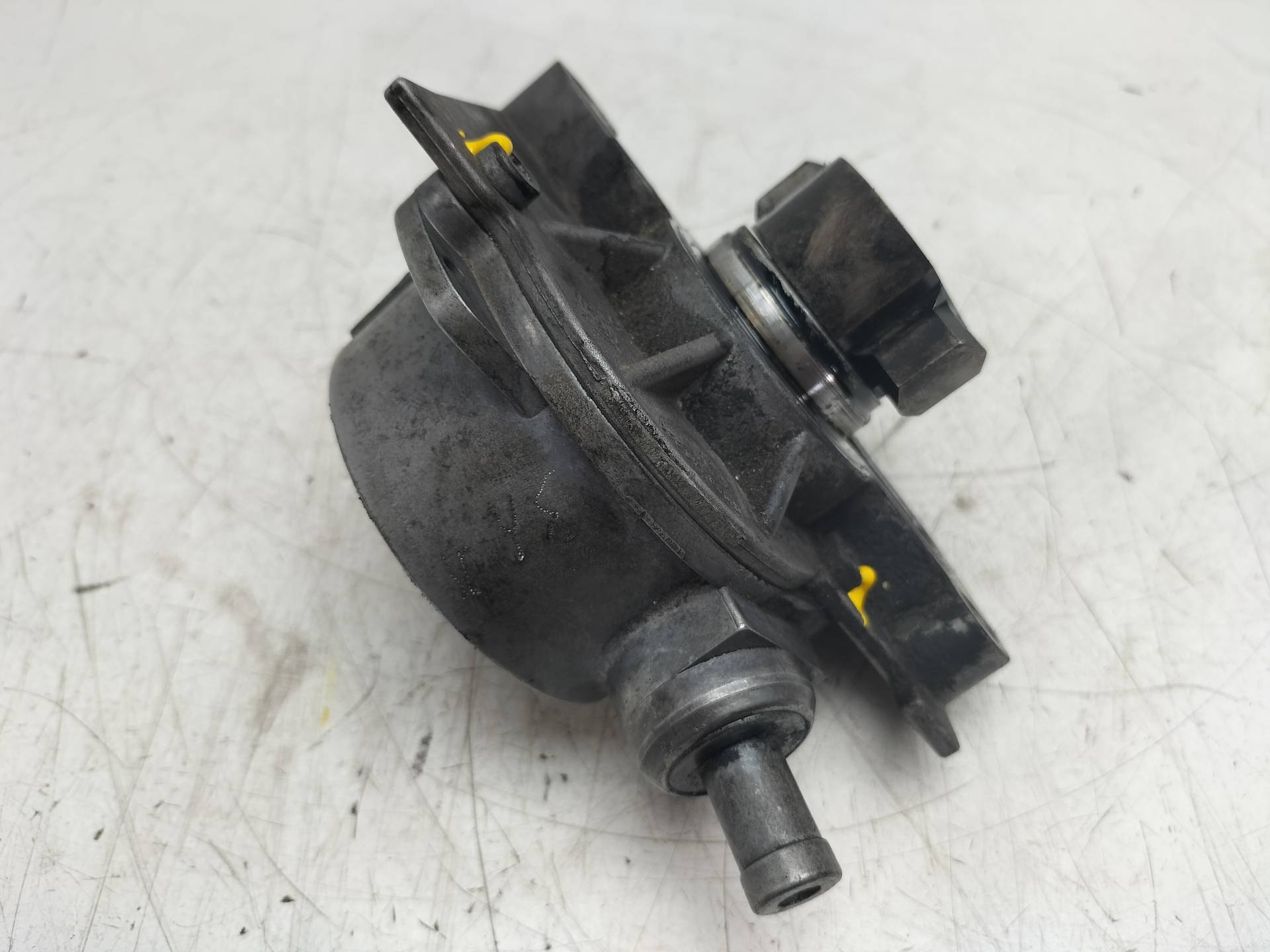 NISSAN Vacuum Pump 038145101B 25910505