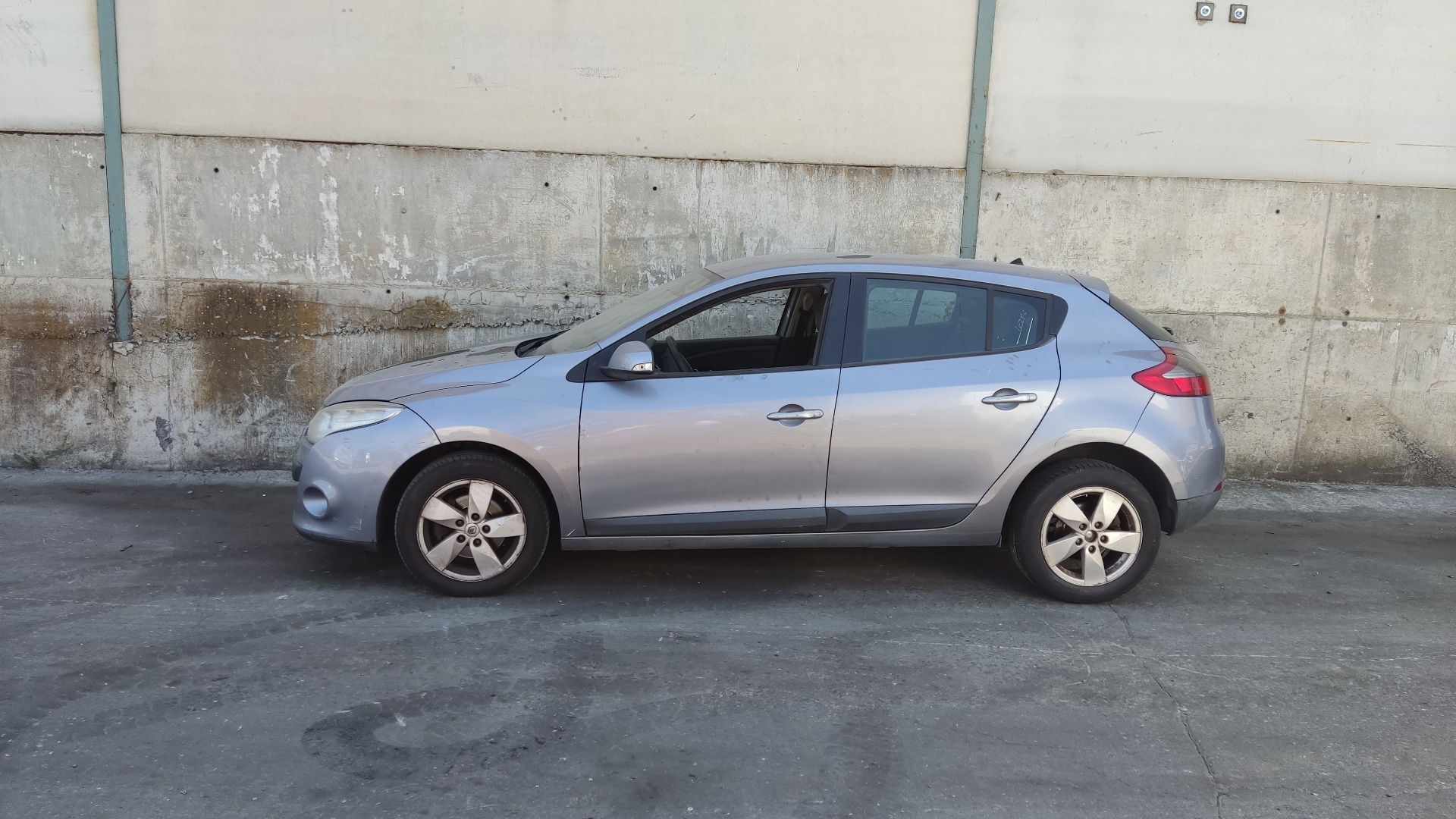 RENAULT Megane 3 generation (2008-2020) Priekšējo labo durvju slēdzene 805020001RA 20544349