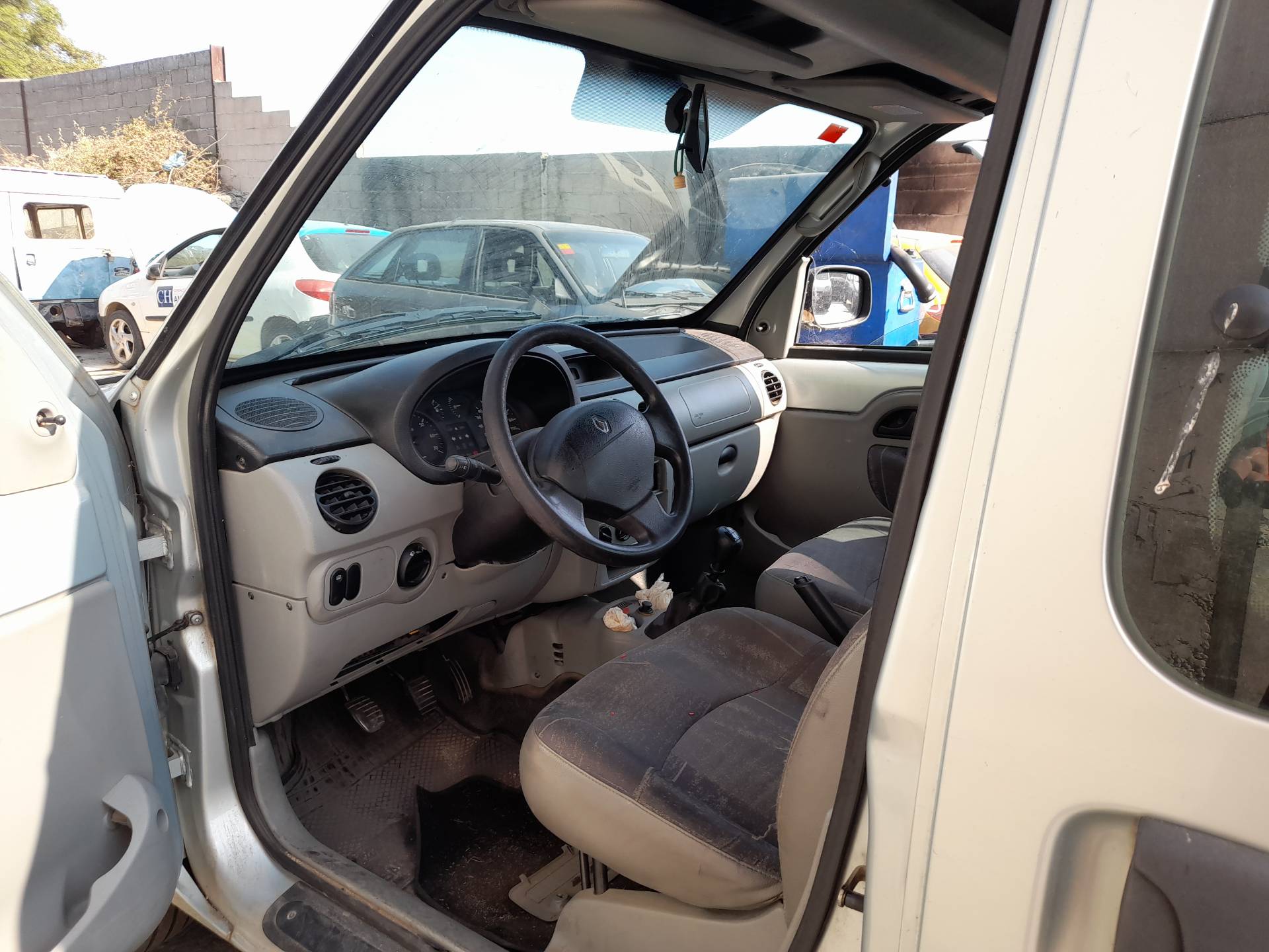 RENAULT Kangoo 1 generation (1998-2009) Kondicionieriaus siurblys (kompresorius) 8200315744, 1416K, SANDENSD6V12 19154689