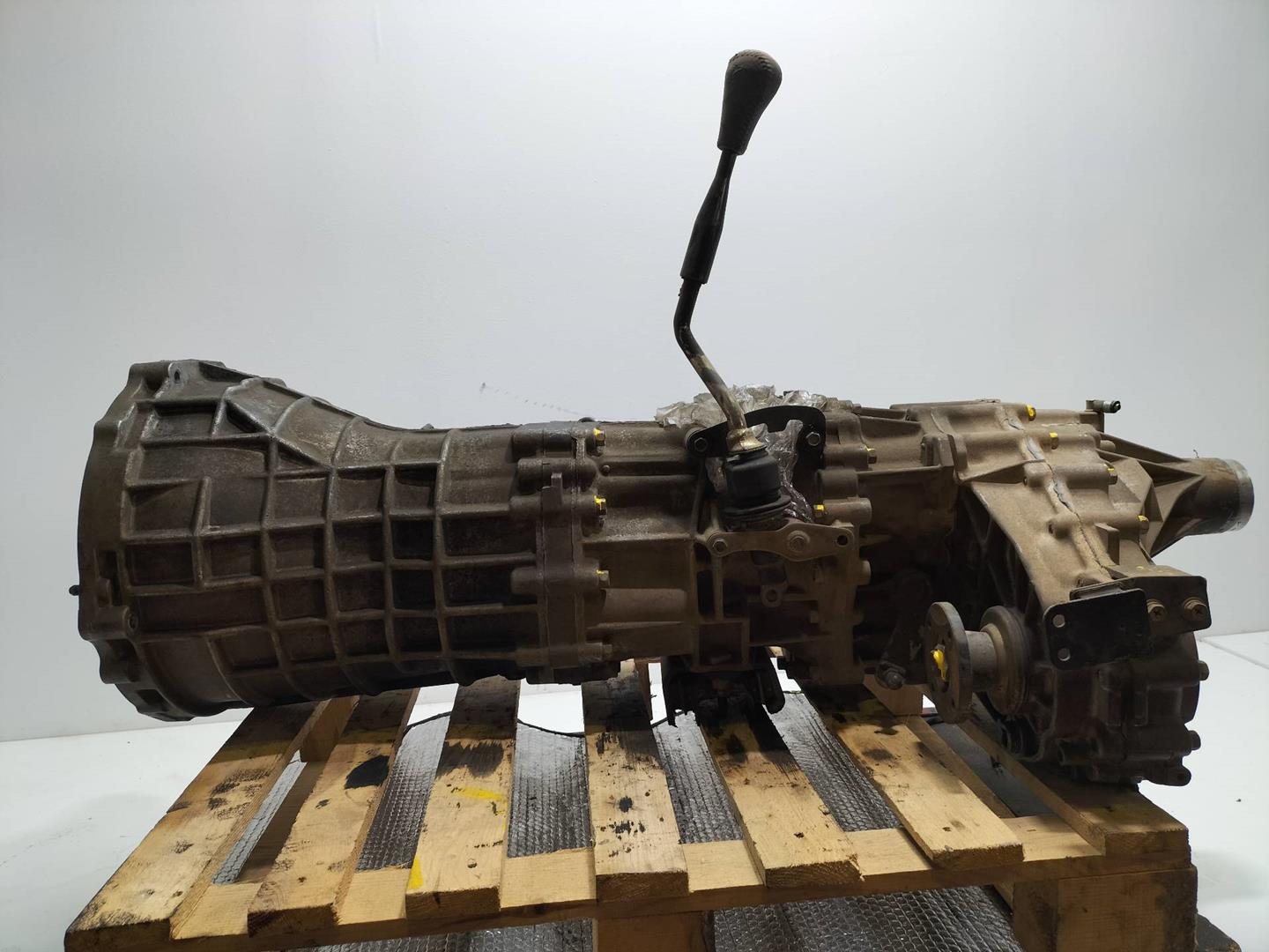 NISSAN Navara D22 (1997-2005) Gearbox X1B 19200051