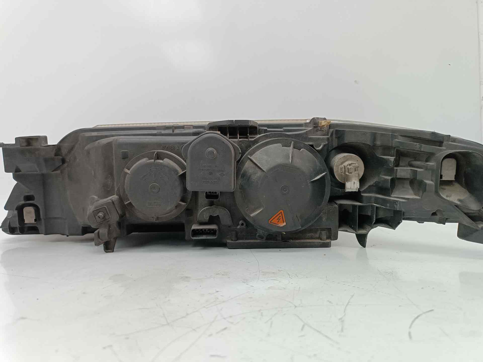 BMW Laguna 2 generation (2001-2007) Far dreapta față 8200163324, 8200163324, 89006907 24582402