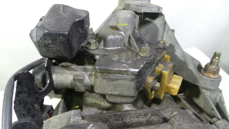 PEUGEOT Focus 1 generation (1998-2010) Gearbox XS4R7002RA 19038041