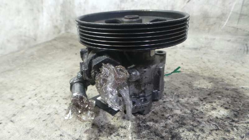 PEUGEOT 807 1 generation (2002-2012) Power Steering Pump MECANICA 18922873