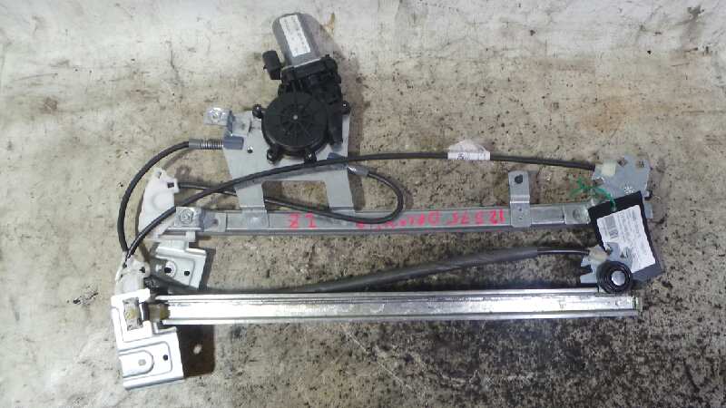 PEUGEOT Focus 1 generation (1998-2010) Front Right Door Window Regulator ELECTRICOCONFORT,D3937.00 18939173