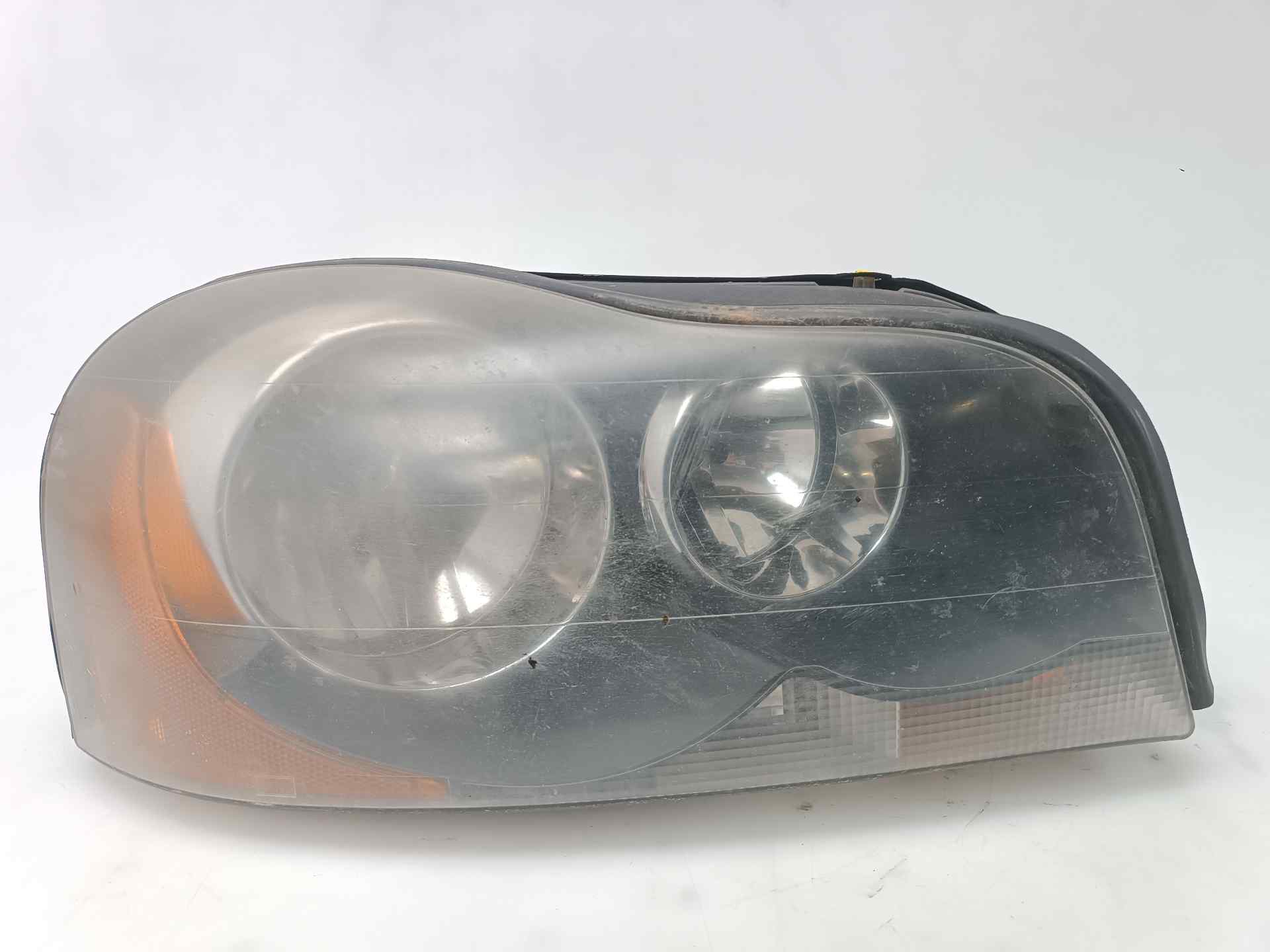 VOLVO XC90 1 generation (2002-2014) Front Right Headlight 31111187, 89902041 23766856