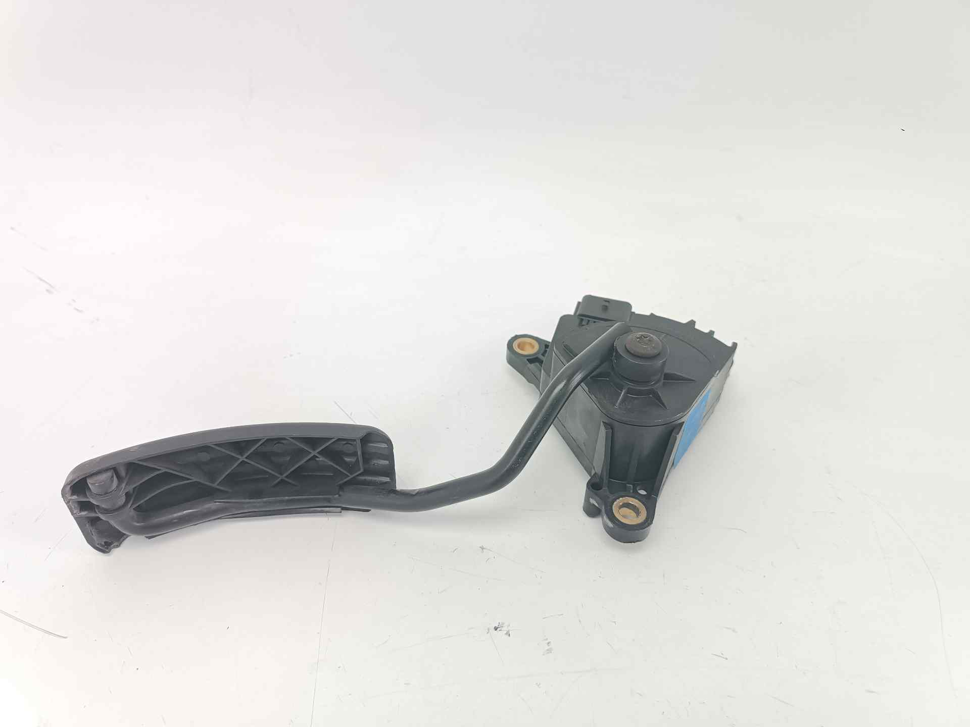 RENAULT Megane 2 generation (2002-2012) Pedala de accelerație 8200153270, 8200153270, 11299 24584283