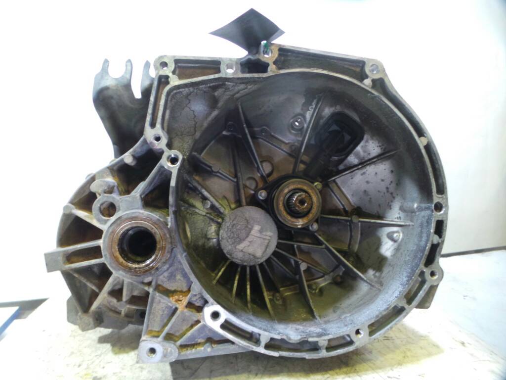 FORD C-Max 1 generation (2003-2010) Gearbox 3M5R7002YF 19002769