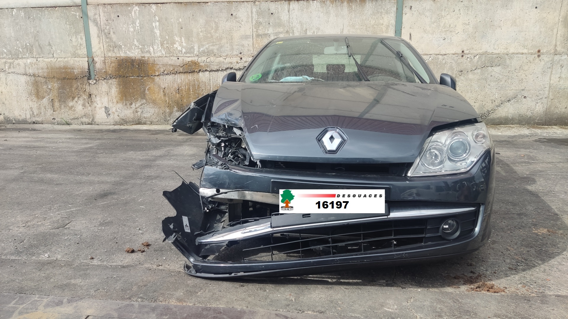 RENAULT Laguna 3 generation (2007-2015) Наружная ручка передней правой двери 226526 19278362