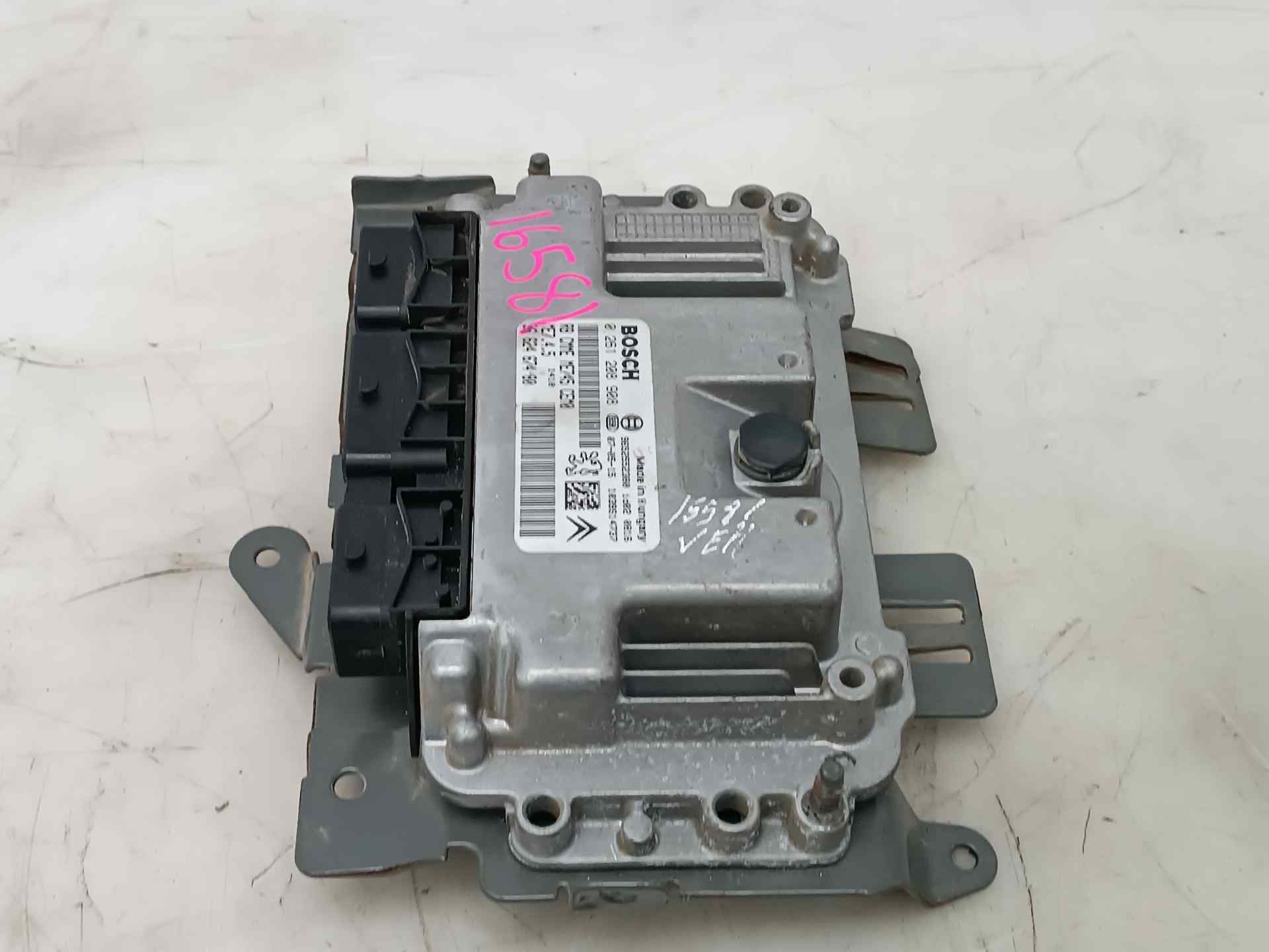 VOLKSWAGEN Golf 4 generation (1997-2006) Motorkontrolenhed ECU 9652552380 25916076