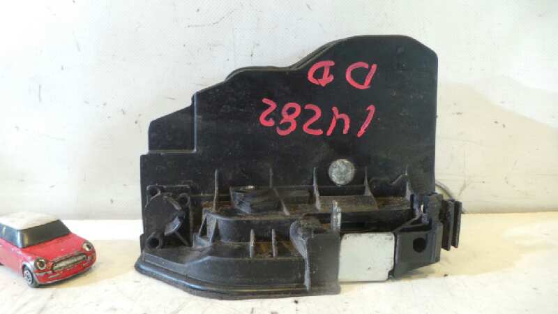 BMW 1 Series E81/E82/E87/E88 (2004-2013) Front Right Door Lock 7229458, 5PINES 19127516