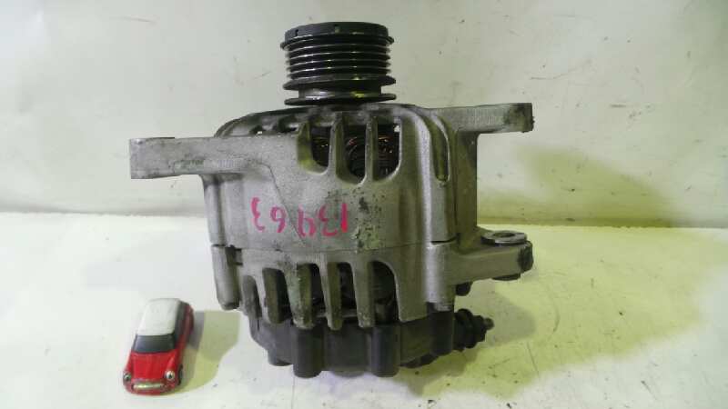 HYUNDAI i30 FD (1 generation) (2007-2012) Alternator 373002A600 19110778