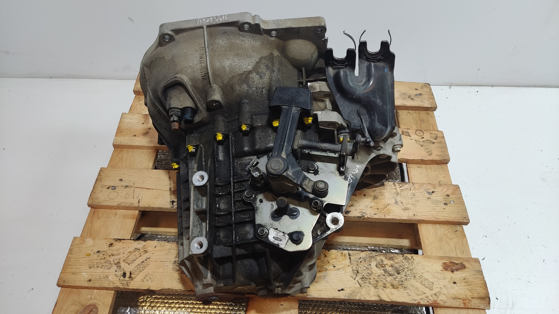 VOLVO S40 2 generation (2004-2012) Gearbox 3M5R7F096YF 20617132