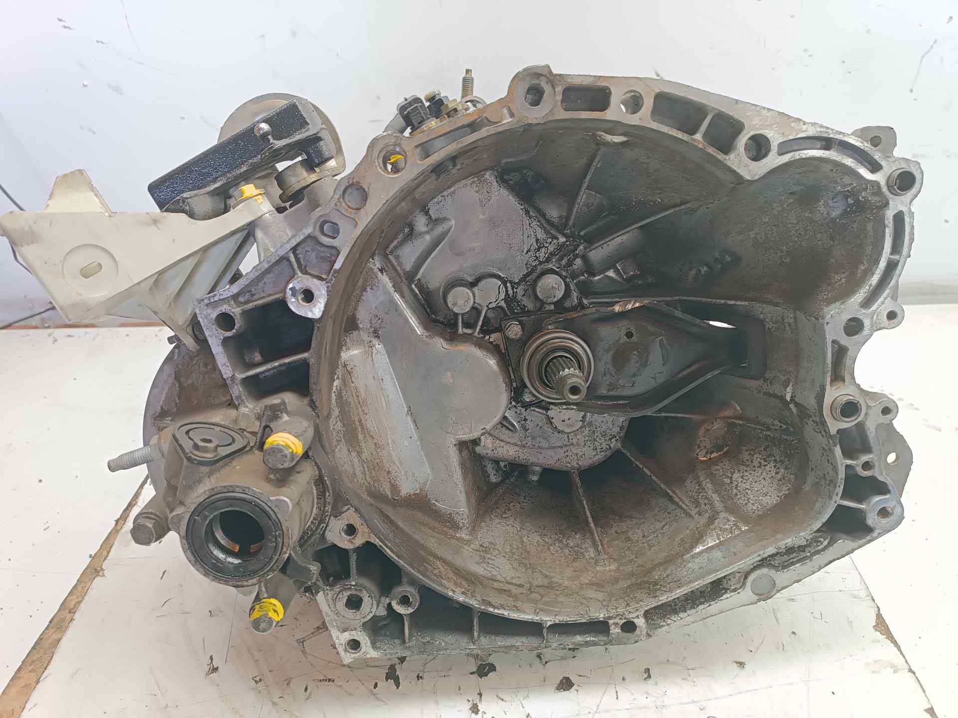 MITSUBISHI 307 1 generation (2001-2008) Gearbox 20DM39,20DM39 24584022