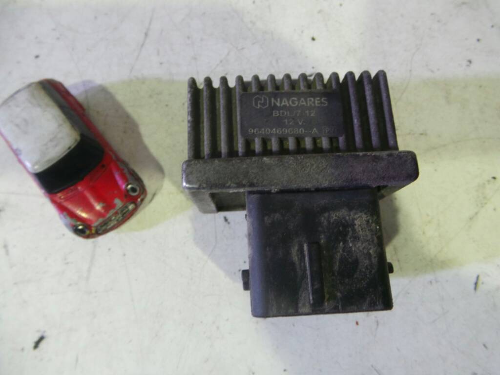 NISSAN Relays 9640469680A 19144197