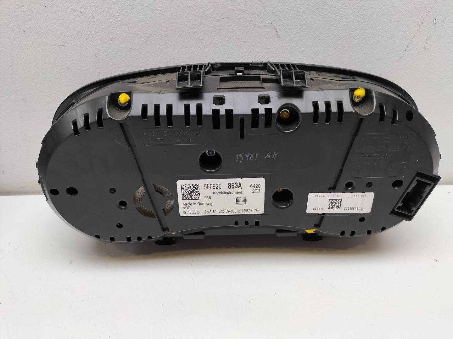 SEAT Leon 3 generation (2012-2020) Speedometer 5F0920863A 19208428