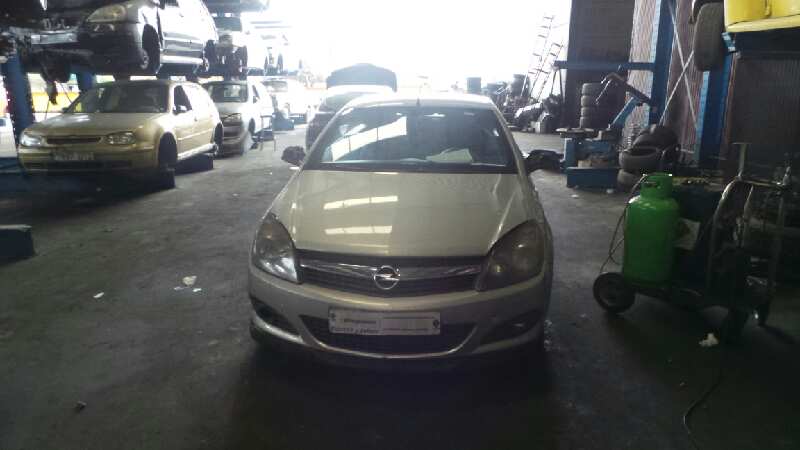 OPEL Astra H (2004-2014) Лівий передній протитуманний фар 13261997 18962325