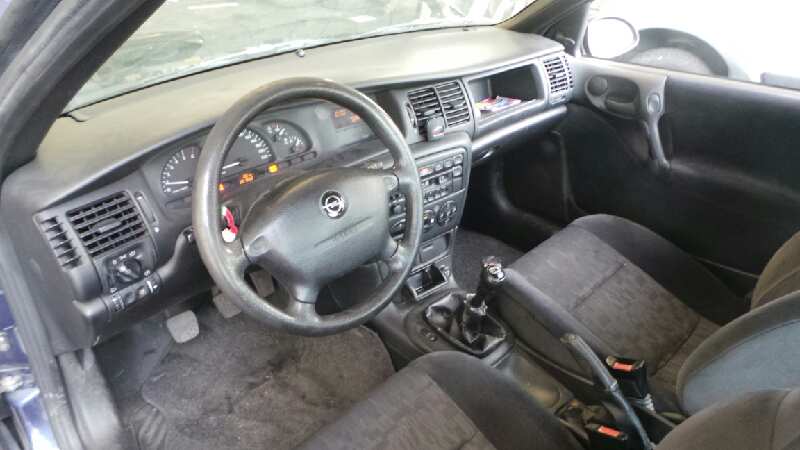 OPEL Vectra B (1995-1999) Полуось передний левый 7H0827161A 27626604