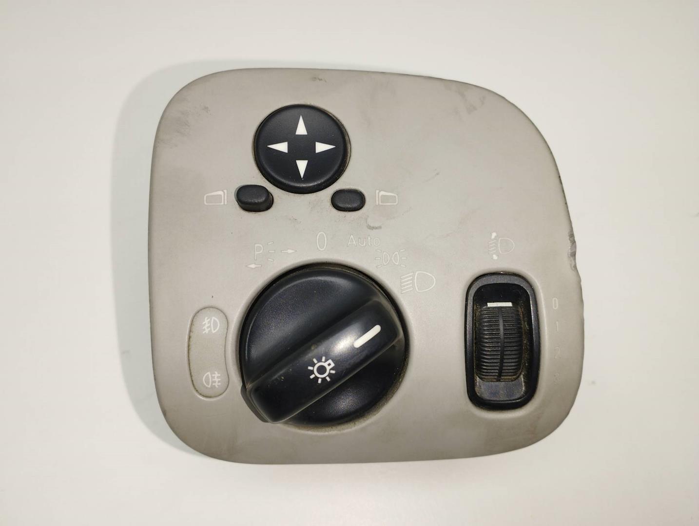 MERCEDES-BENZ C-Class W203/S203/CL203 (2000-2008) Headlight Switch Control Unit A2035450604 19190954