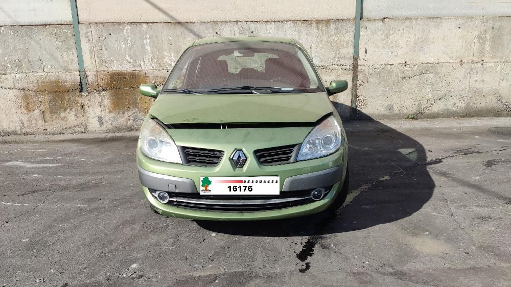 RENAULT Scenic 2 generation (2003-2010) Блок предохранителей 8200481866,8200481866,7950572434 24581594