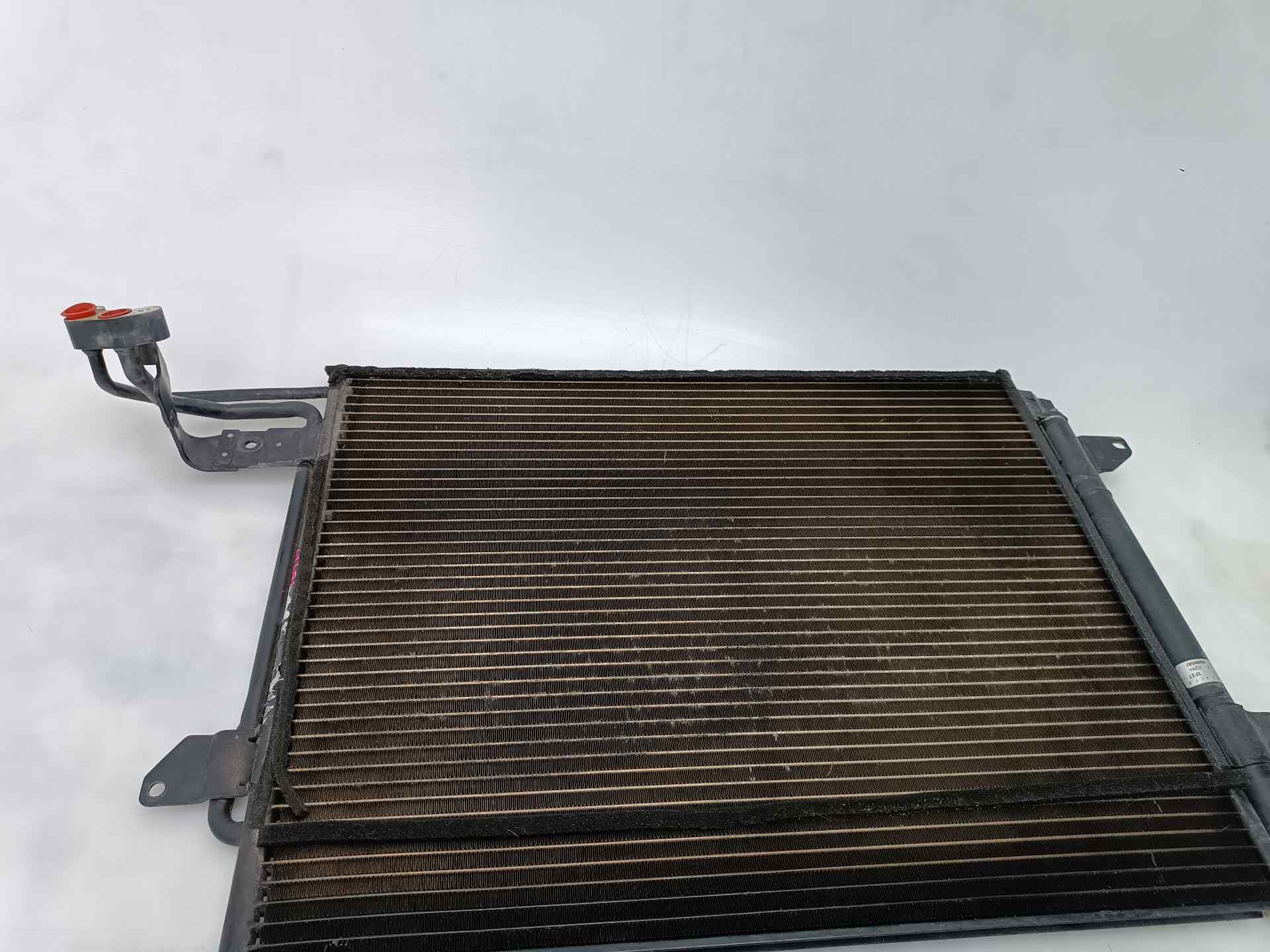 AUDI A8 D2/4D (1994-2002) Gaisa kondensācijas radiators 1T0820411B 25915924