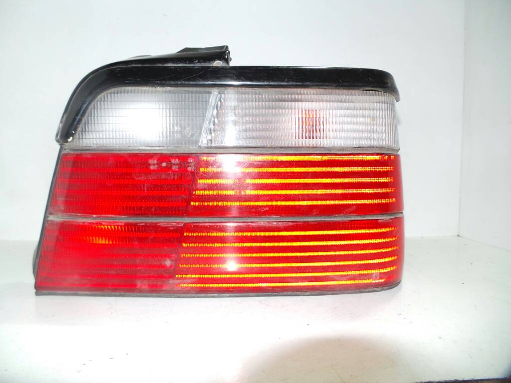 BMW 3 Series E36 (1990-2000) Rear Right Taillight Lamp 19147214