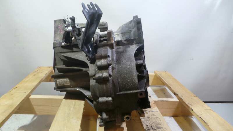 PEUGEOT Focus 2 generation (2004-2011) Gearbox 3M5R7002YF,3M5R-7002-YF,5VELOCIDADES 19094296