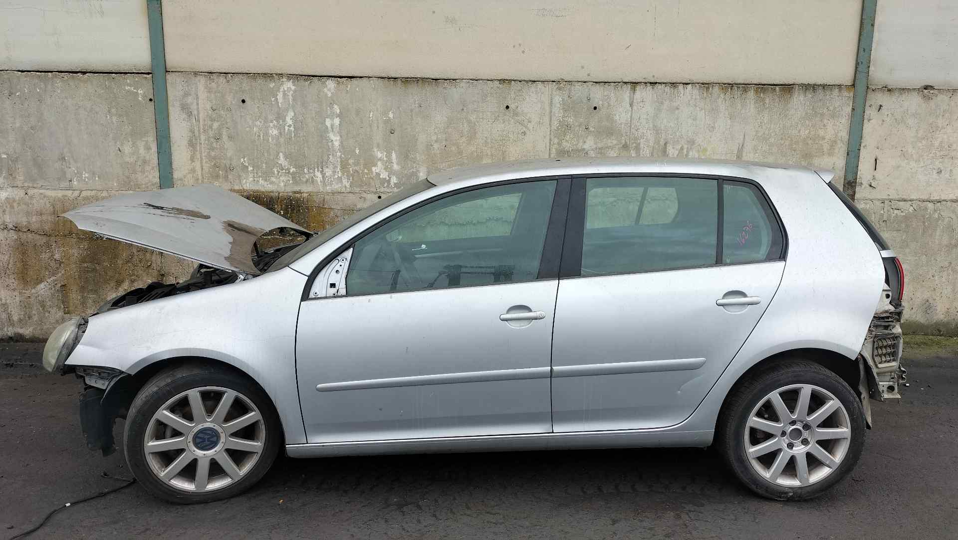 VOLKSWAGEN Golf Plus 2 generation (2009-2014) Заднє ліве заднє світло 1K6945096,1K6945096,084411963L 24583981