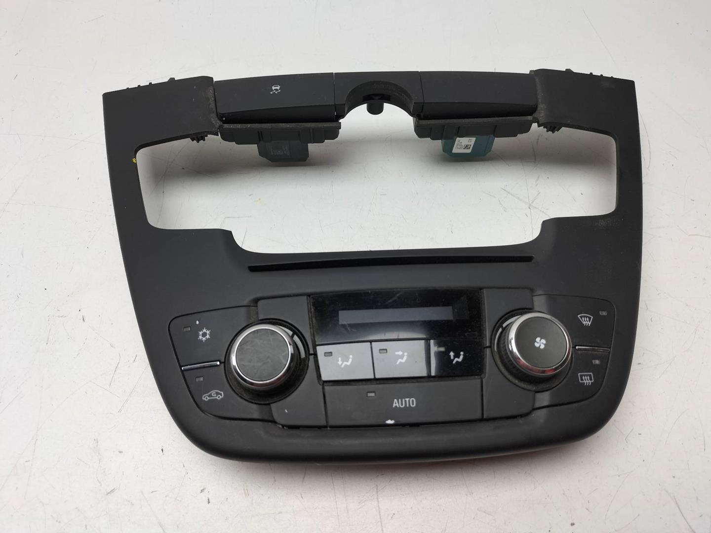 MERCEDES-BENZ Insignia A (2008-2016) Climate  Control Unit 13273095 20814645