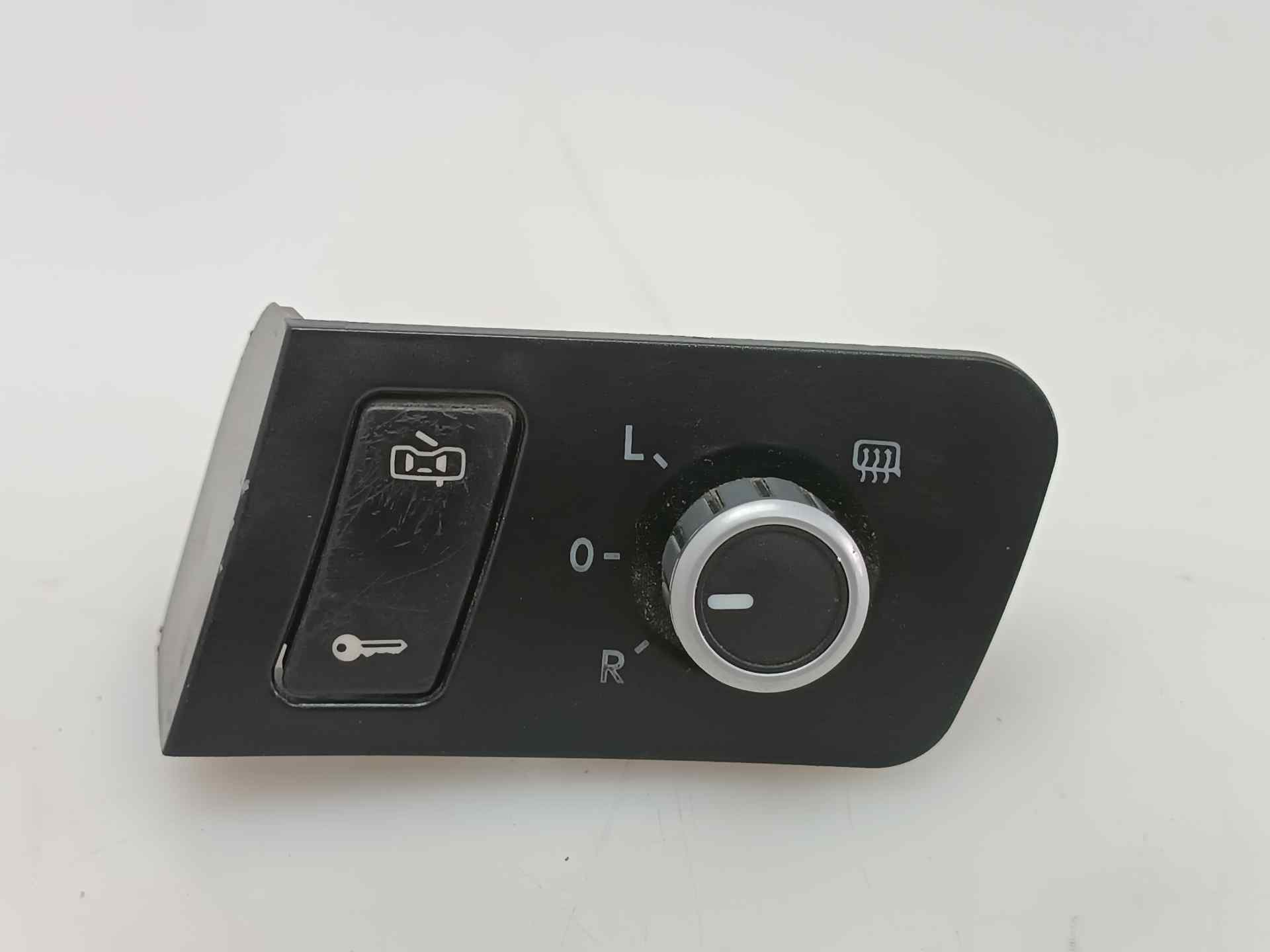 AUDI A8 D2/4D (1994-2002) Other Control Units 441884 25915839