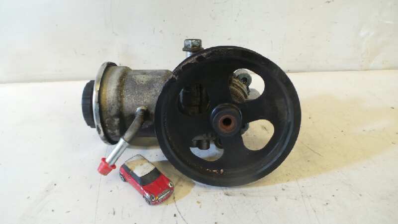 TOYOTA Avensis 2 generation (2002-2009) Power Steering Pump MECÁNICA 19126498