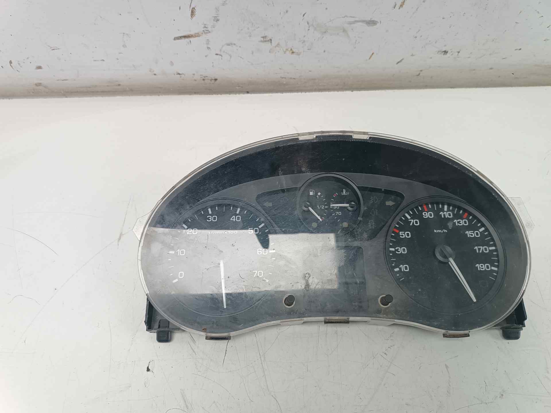 CITROËN Berlingo 2 generation (2008-2023) Speedometer 9801642280, 503001316152 22941592