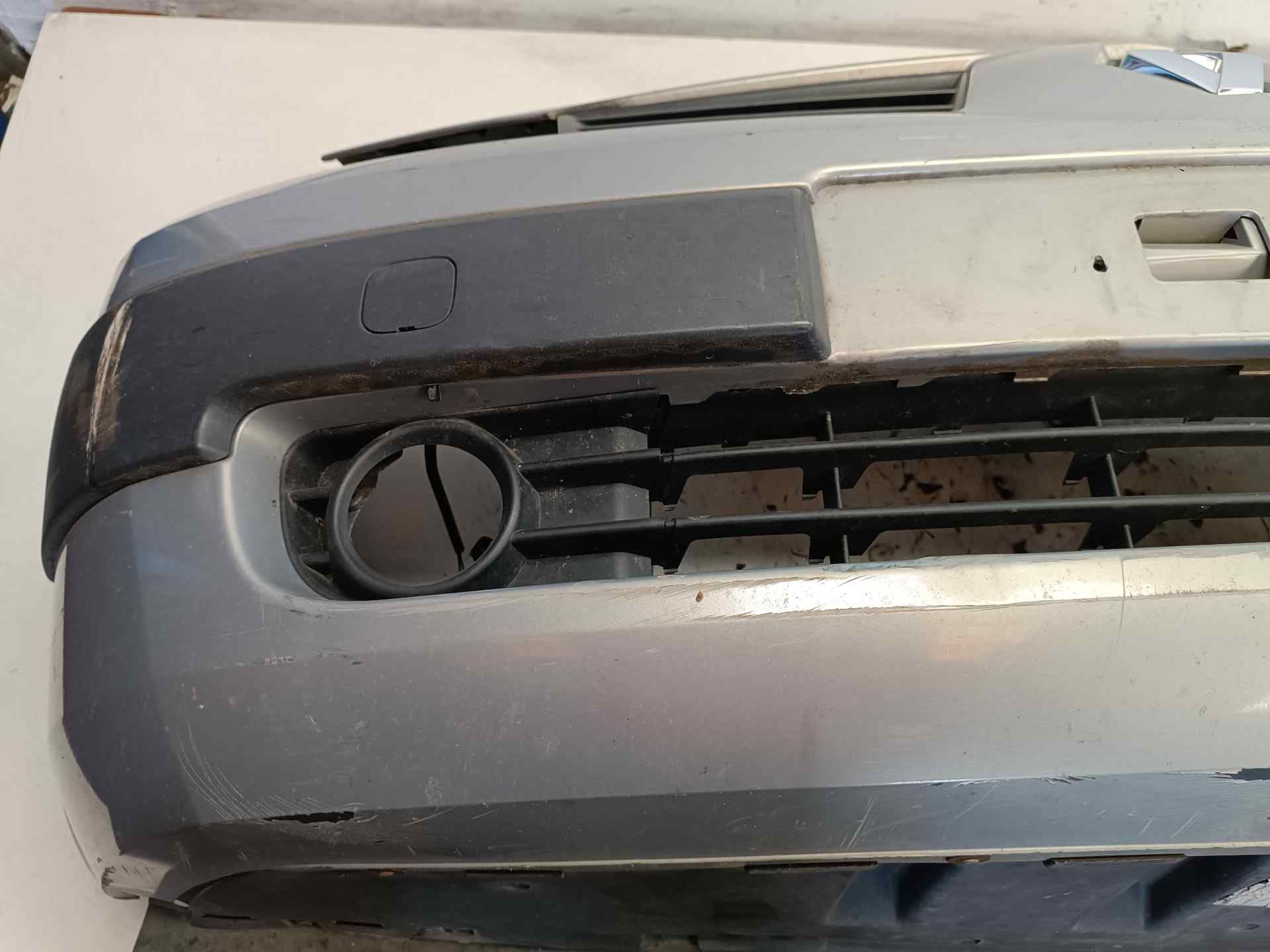 RENAULT Megane 3 generation (2008-2020) Priekinis bamperis(buferis) 8200113652, 8200113652 24581133