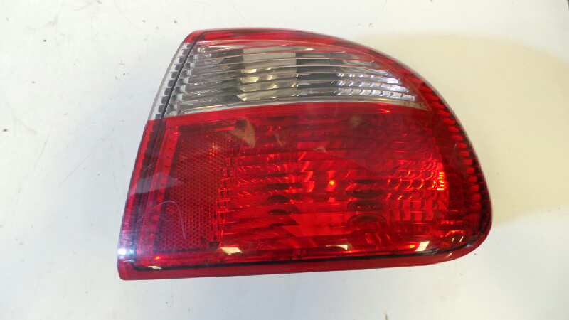 SEAT Toledo 2 generation (1999-2006) Rear Right Taillight Lamp 1M5945096B 19094377