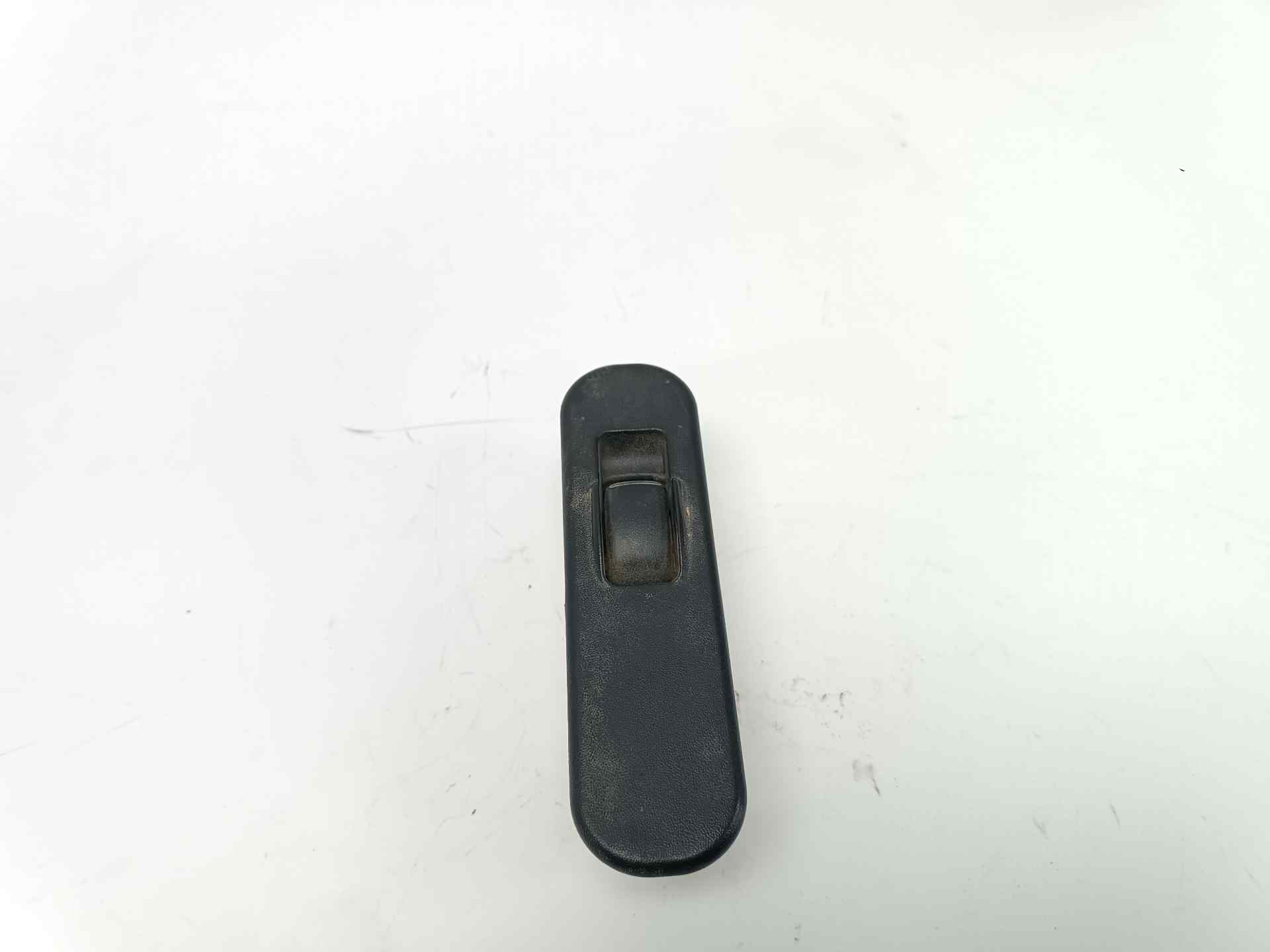 FIAT L200 3 generation (1996-2006) Rear Right Door Window Control Switch 513831,513831 24583892