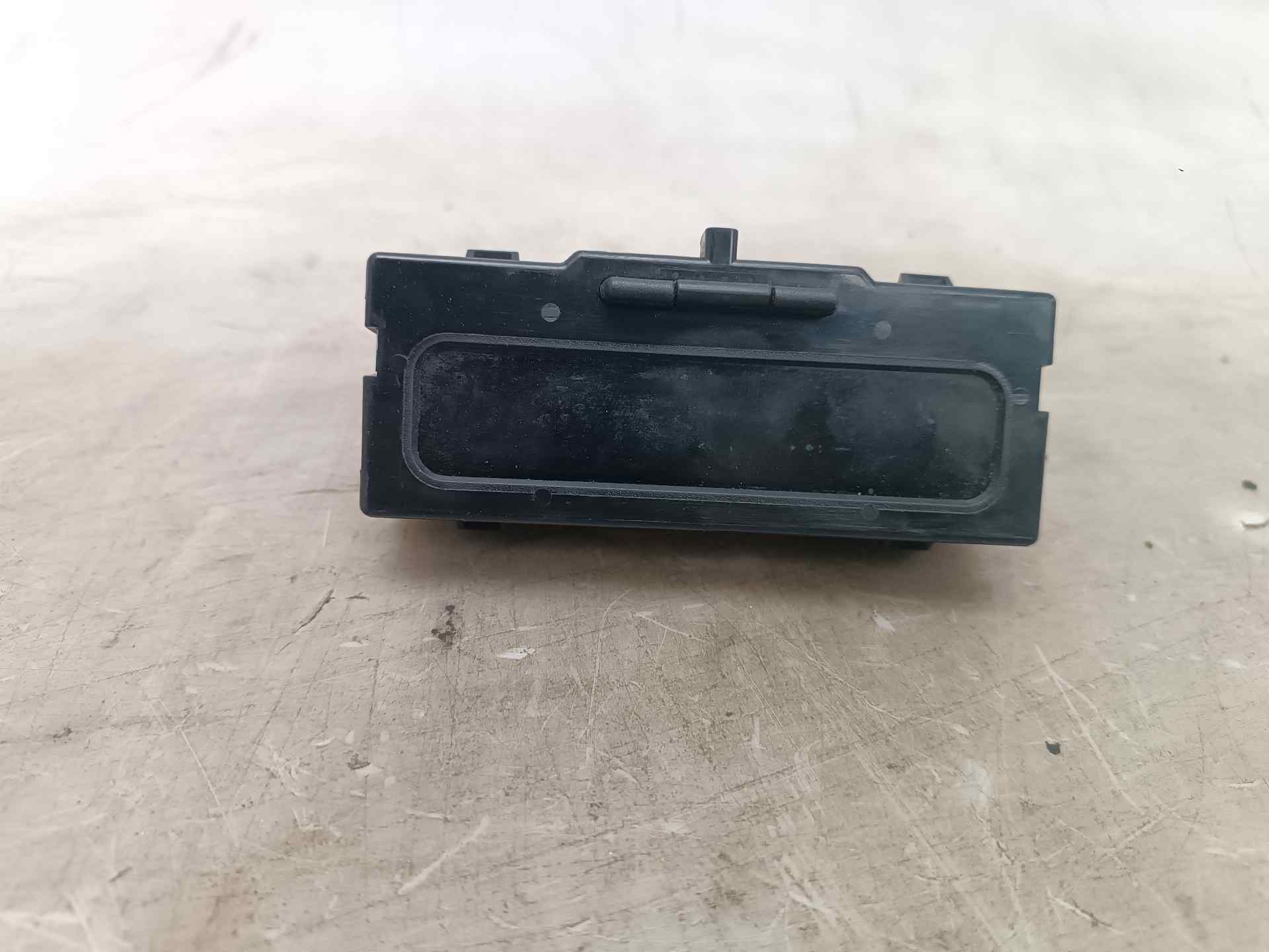 RENAULT Megane 2 generation (2002-2012) Muut sisäosat 8200107839 25915634